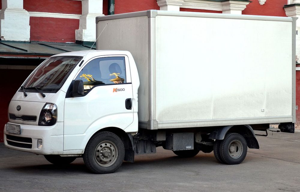 Đâu là chiếc xe tải nhỏ chở hàng đáng mua cho tài mới